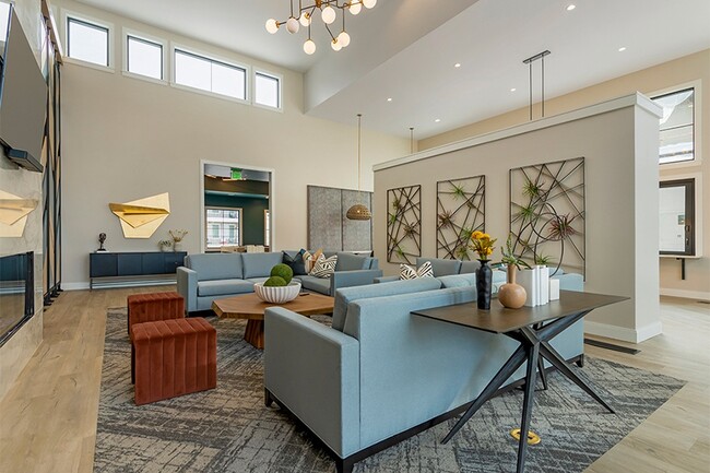 Building Photo - Momentum at First Creek