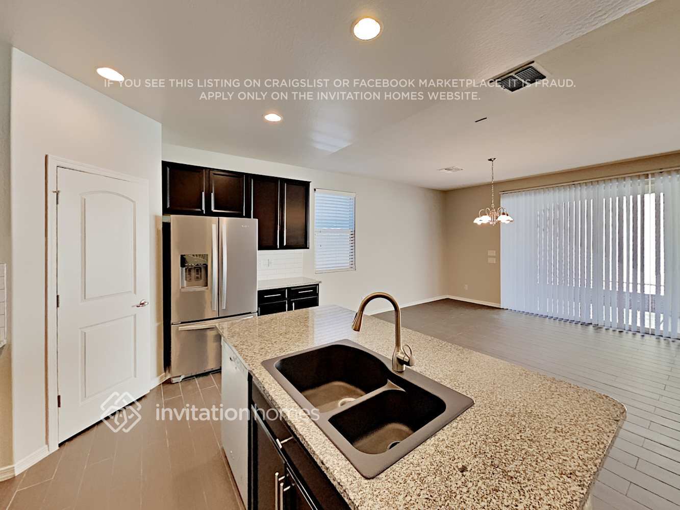 Building Photo - 1508 N Balboa