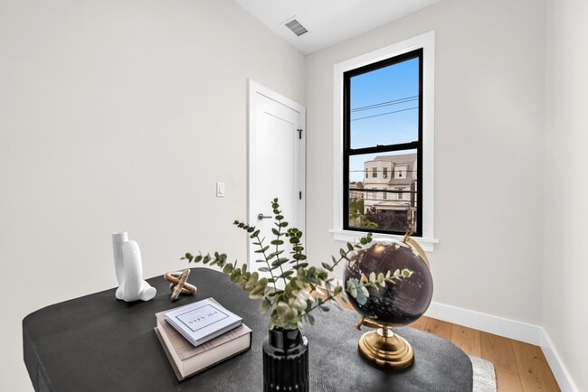 Building Photo - 2602 Palisade Ave
