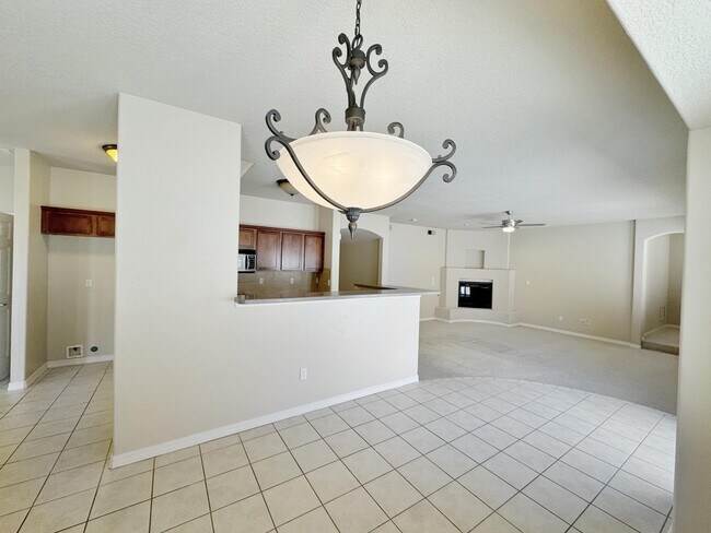 Building Photo - 4319 Summer Hill Ln NW