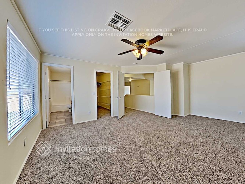 Building Photo - 9728 W Sunnyslope Ln