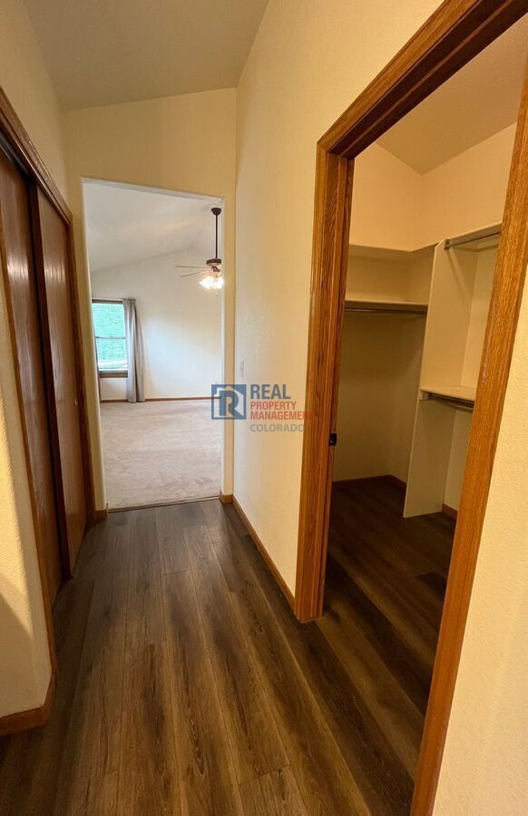 Building Photo - 2511 Glendale Ct