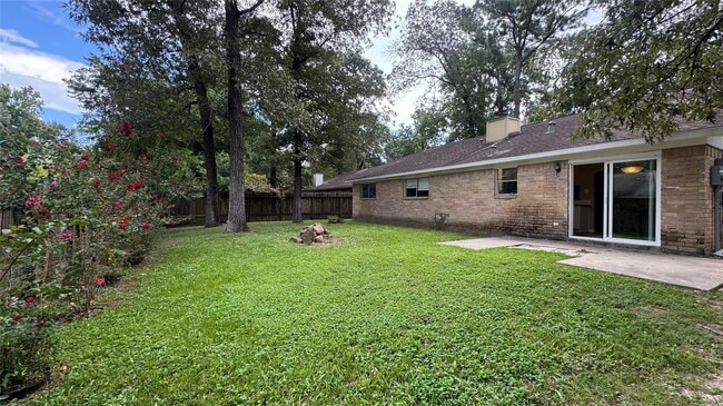 Building Photo - 3303 Glen Spring Dr