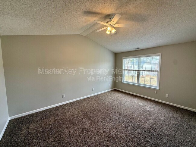 Building Photo - 110 Ridge Lake Dr