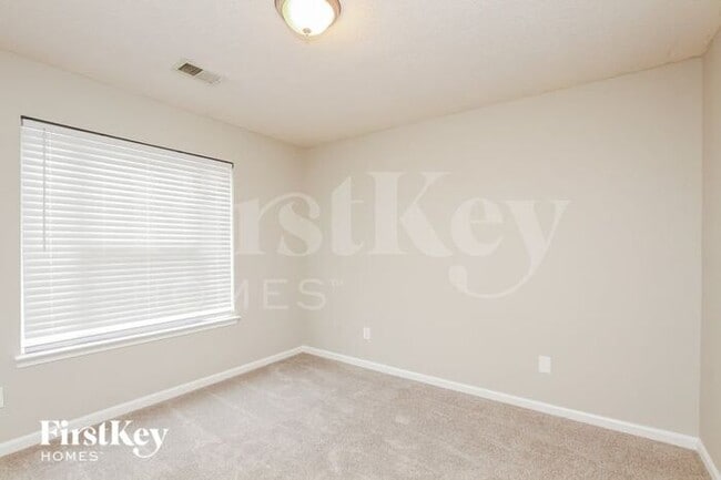 Building Photo - 7612 Summerchase Trail