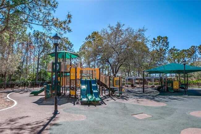 Building Photo - 9606 Royce Dr