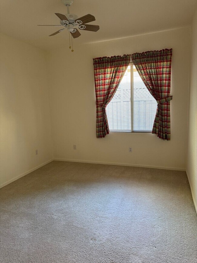 Building Photo - DEL WEBB 55+ Home For Rent!