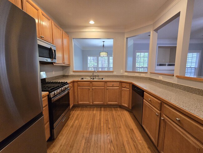 Building Photo - 4333 Flintlock Ln
