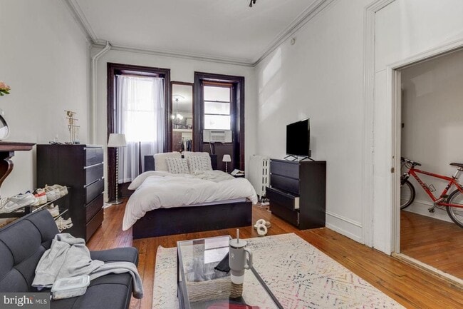 Building Photo - 3953 Baltimore Ave