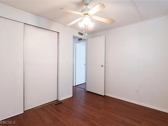 Building Photo - 5370 Country Field Cir