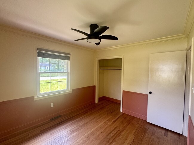 Building Photo - 774 Creekside Dr