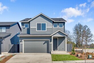 Building Photo - 2115 NW 17th Pl