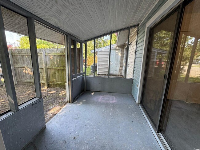 Building Photo - 91 Freedom Way
