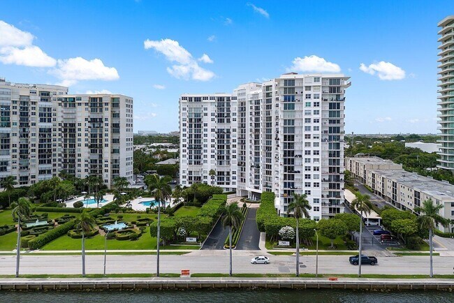 Building Photo - 1701 S Flagler Dr