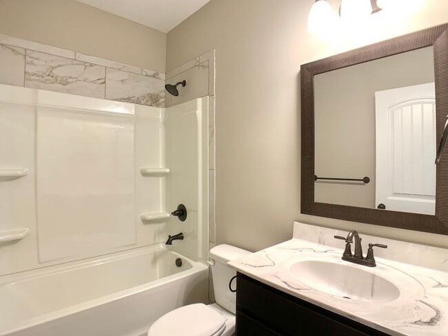 Building Photo - 1406 Citadel Dr