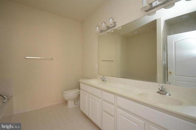 Building Photo - 9700 Elzey Place