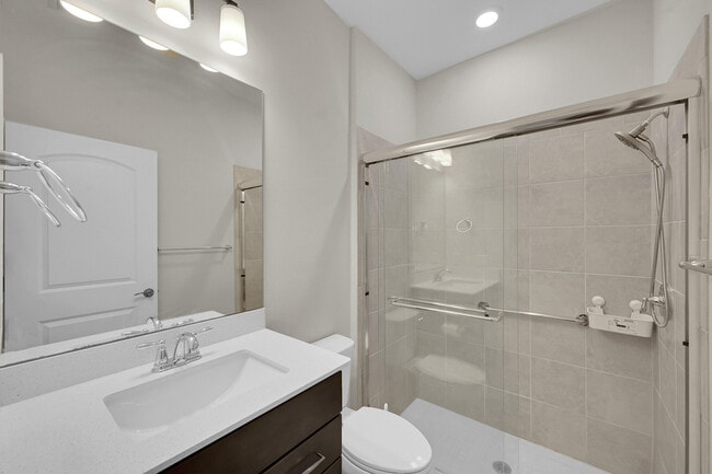 Building Photo - 4995 Cavelletti Rd