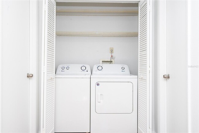 Building Photo - 3729 S Lake Orlando Pkwy