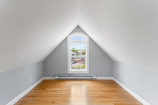 Building Photo - 21 Hartford St