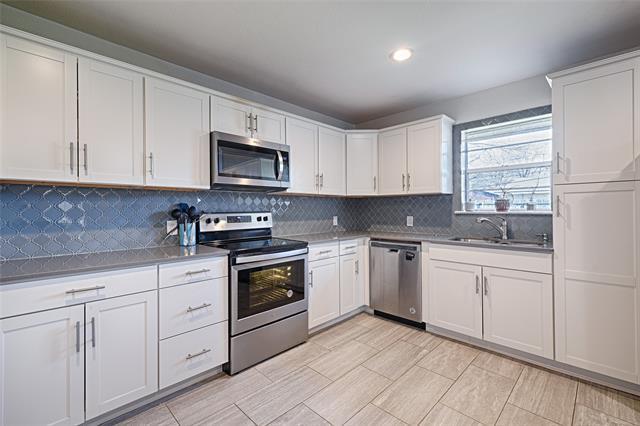 Building Photo - 2504 Burnett Dr
