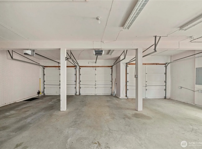Building Photo - 829 SW 347th Ct