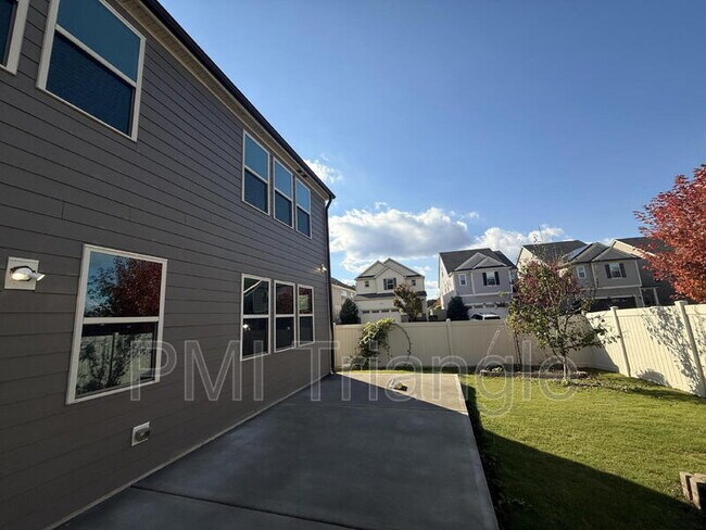 Building Photo - 2932 Murray Rdg Trl