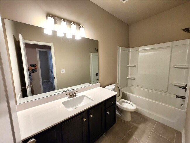 Building Photo - 2722 Pearl Rdg Trce