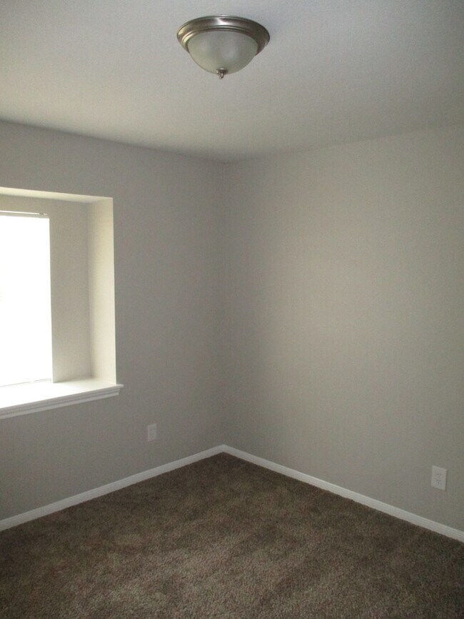 Building Photo - 3423 Abinger Ln