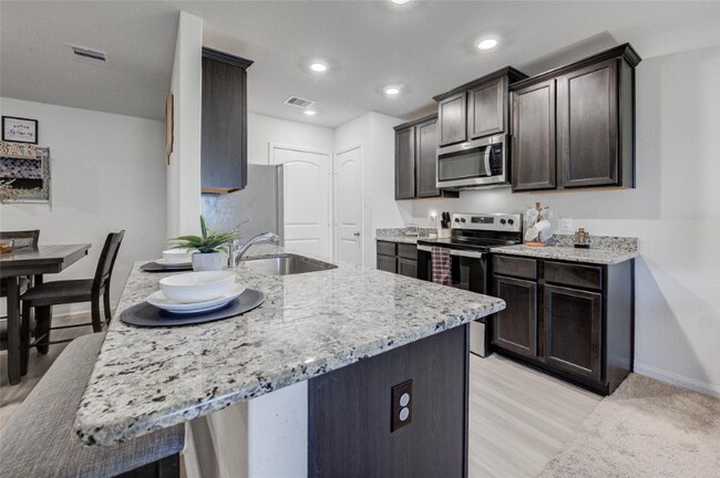 Building Photo - 20923 Solstice Point Dr