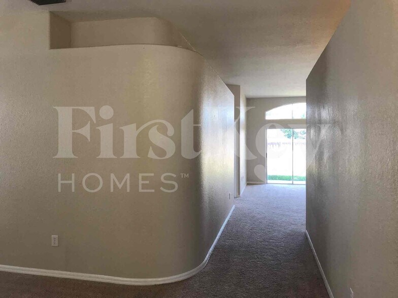 Building Photo - 3609 Warmspring Way