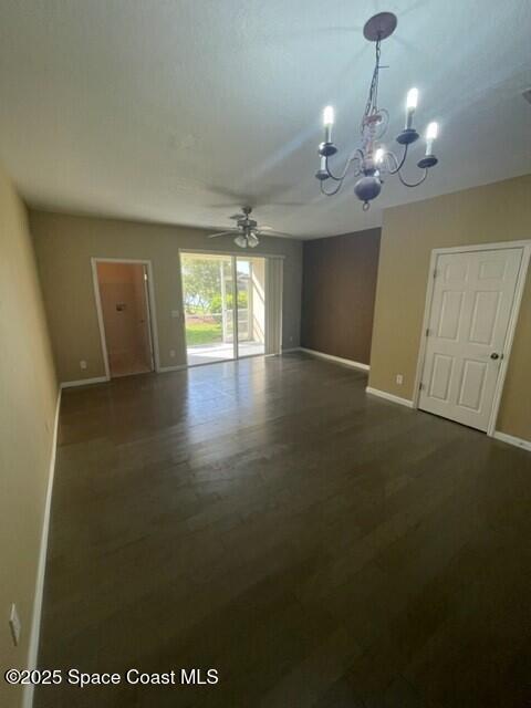 Building Photo - 2990 S Fiske Blvd