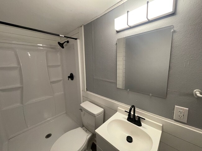 Building Photo - Welcome Home