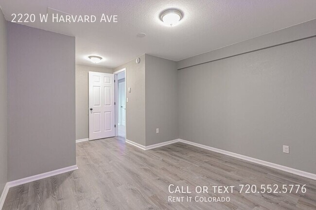 Building Photo - 2220 W Harvard Ave