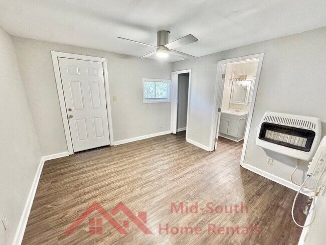 Building Photo - 324 Harrell St