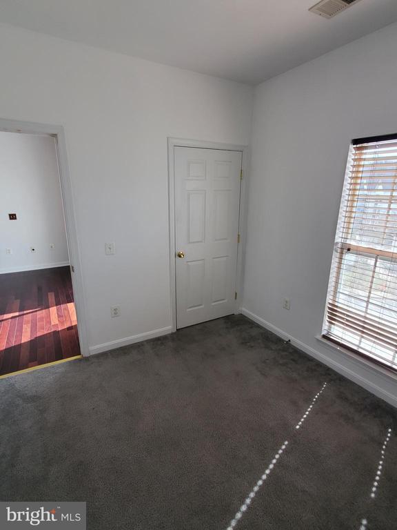 Building Photo - 15612 Everglade Ln