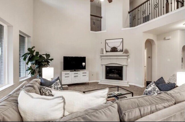Building Photo - 17124 Chapman Lake Ct
