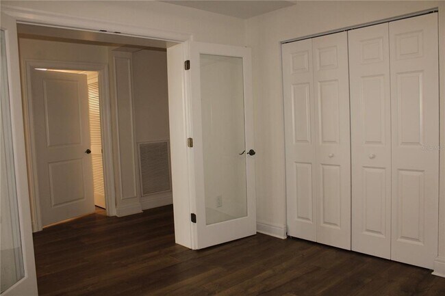 Building Photo - 2825 Terra Ceia Bay Blvd