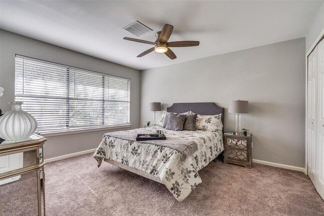 Building Photo - 2301 Claudia June Ave