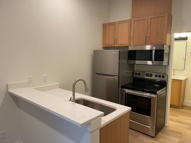 Interior Photo - Ocean 2