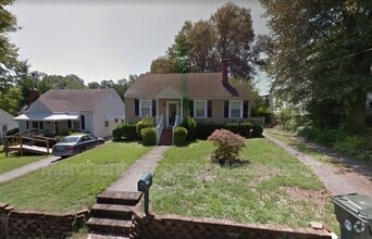 Building Photo - 11 Langley Dr