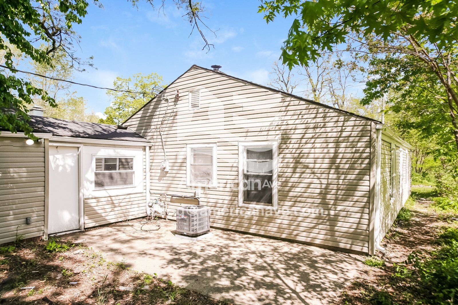 Building Photo - 1206 McKinley Ave