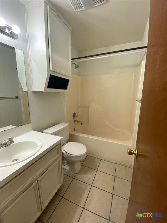 Building Photo - 1713 Windward Dr