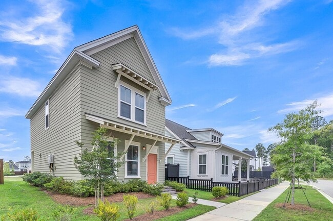 Building Photo - 146 Winding Branch Dr