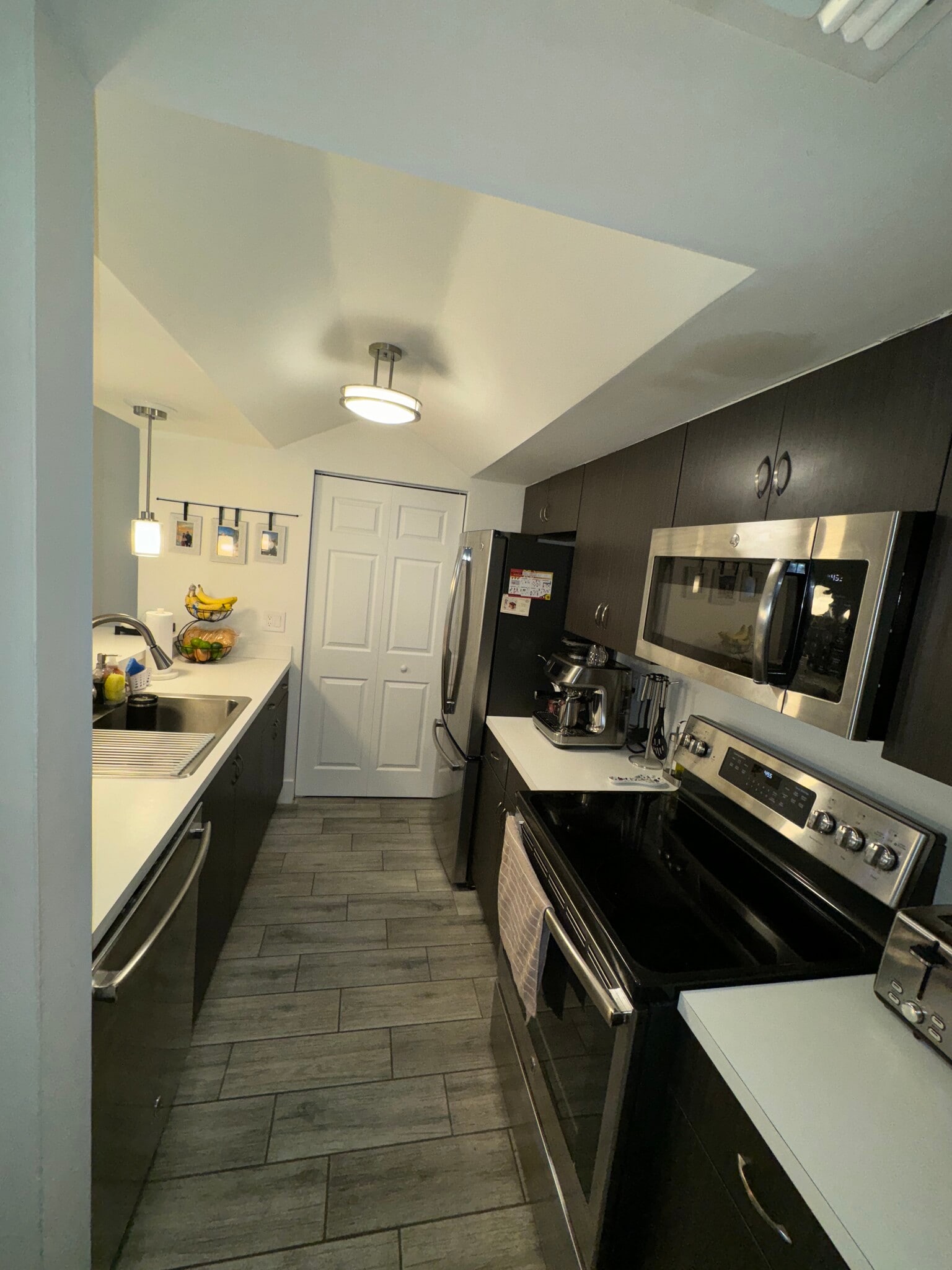 Building Photo - 1250 NW 122nd Ter