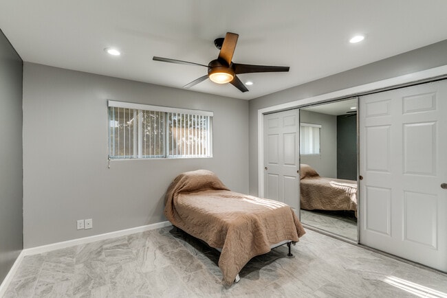 Building Photo - 406 Sea Willow Dr