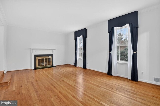 Building Photo - 4709 River Rd