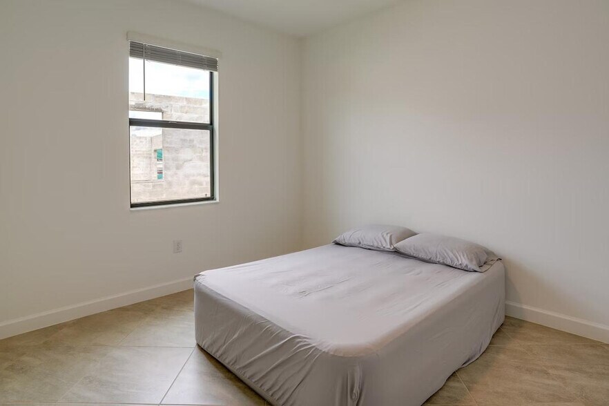 Building Photo - 11336 Canopy Loop