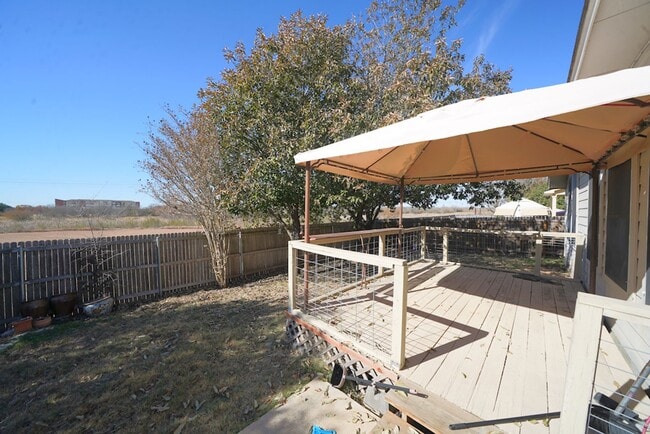 Building Photo - Gorgeous Single Story Home in Cibolo! Real...