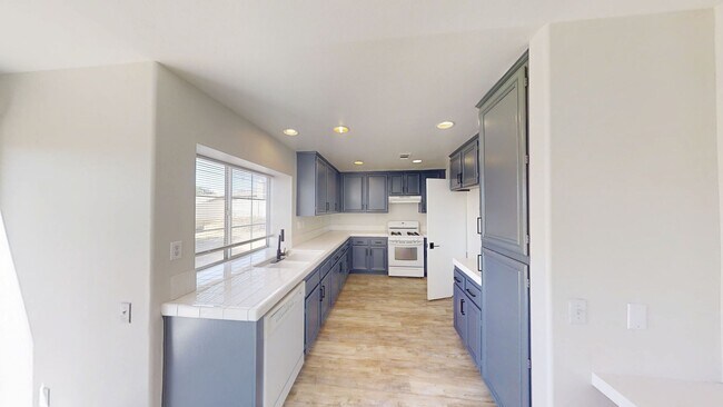 Building Photo - 1045 Willmont Way
