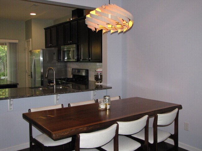 Building Photo - 42 Intuition Cir
